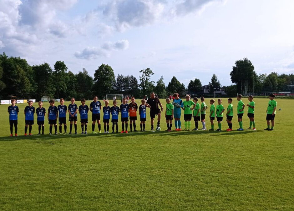 E1: Naprzód – Amator Rudziniec