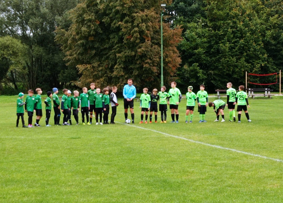 D1: Amator Rudziniec 5:3 Naprzód